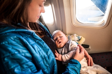 El pasajero de Ryanair divide la opinión después de negarse a mover los asientos de mamá y bebé