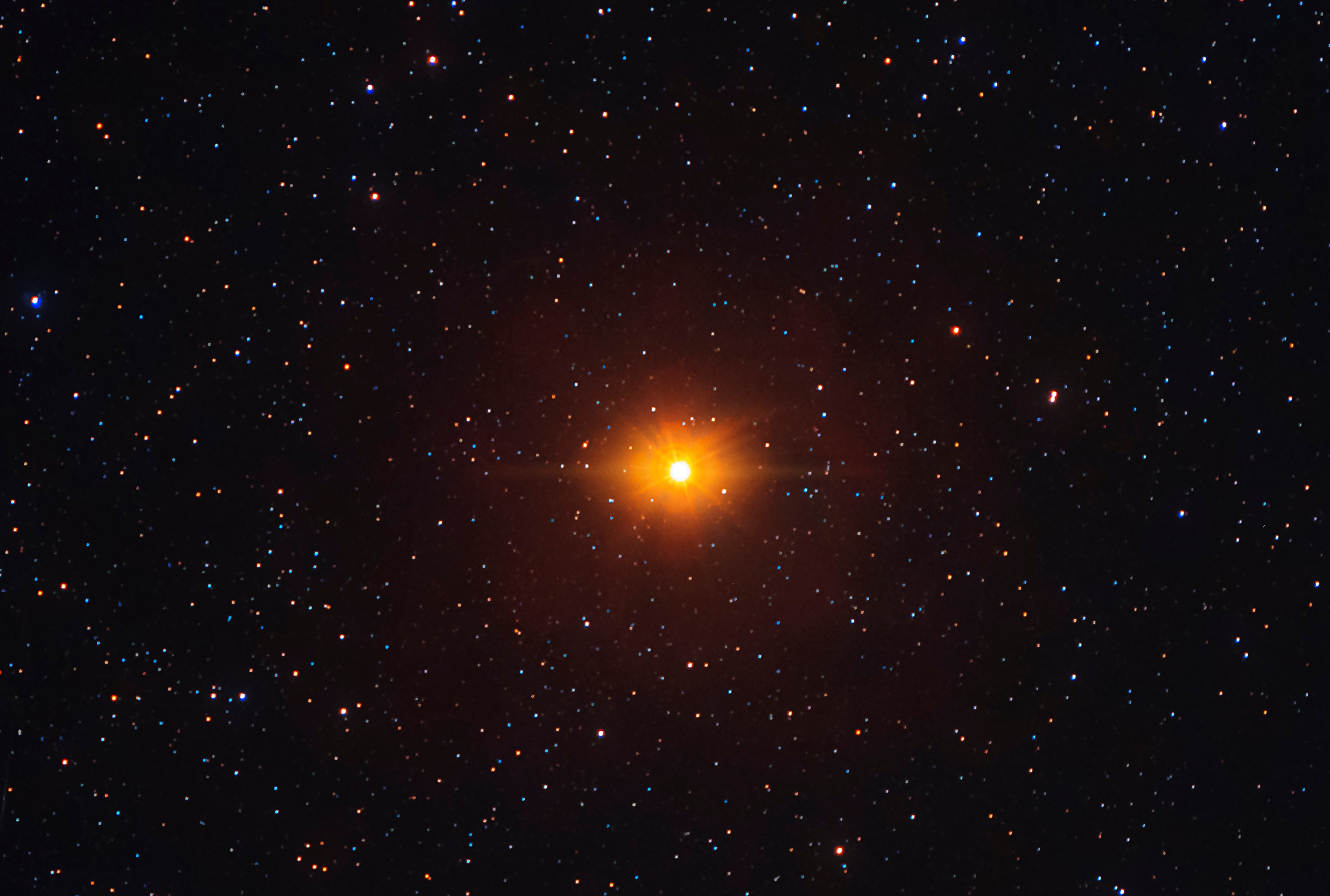 Betelgeuse se puede ver fácilmente en el cielo nocturno con el truco de tres puntos